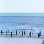 Azzurro Beachfront 2 Năvodari