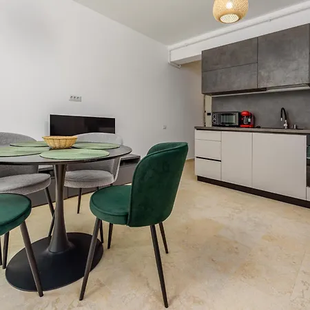 Apartment Azzurro Beachfront 2