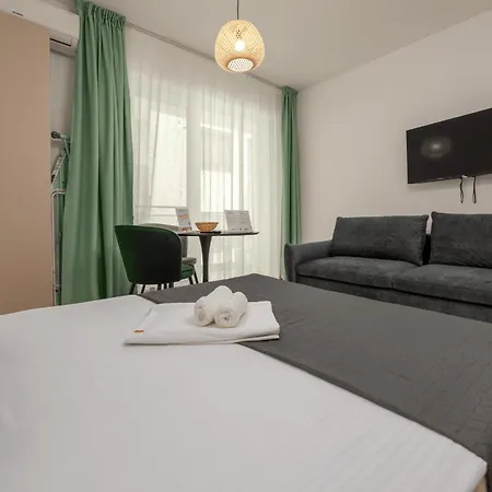 Апартаменты Azzurro Beachfront 2 Нэводари