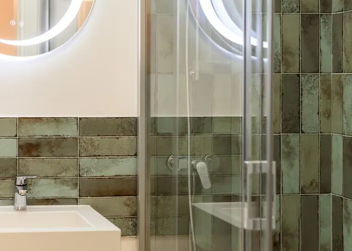 Azzurro Beachfront 2 * Navodari